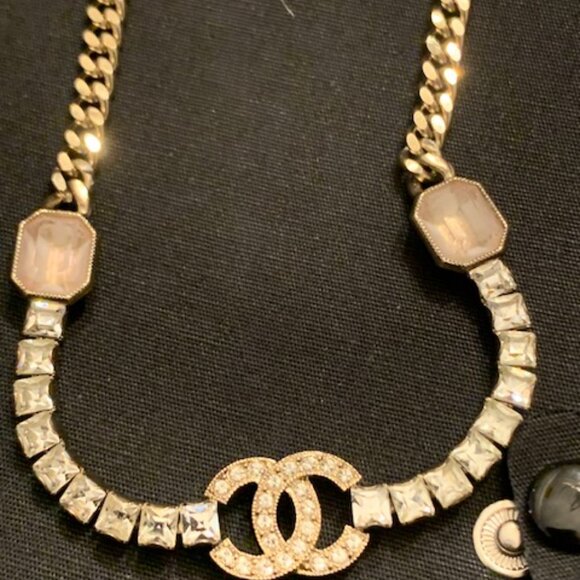 Chanel TRIPPLE CC Crystals Belt, Crystals, Wear Long or Double up for Choker - Picture 6 of 11